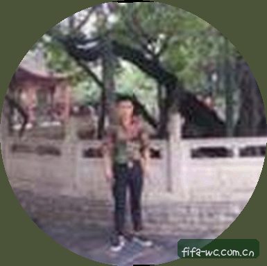 李强